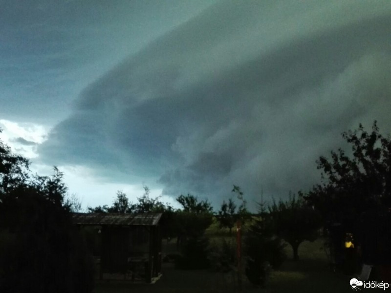 Észlelési fényképek