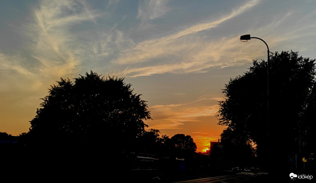 A busz pályaudvarnál