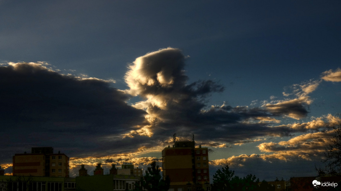 Délutáni bábjáték