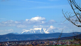 Tavaszi párás panoráma
