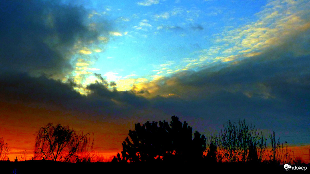 Vízszintes triptichon