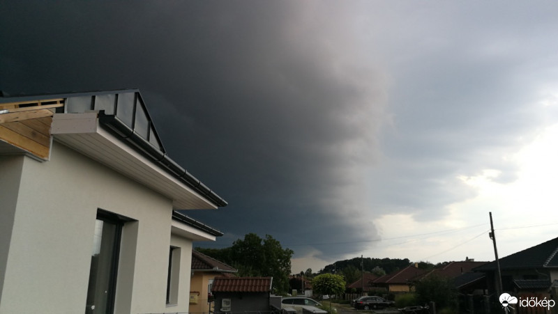 Észlelési fényképek