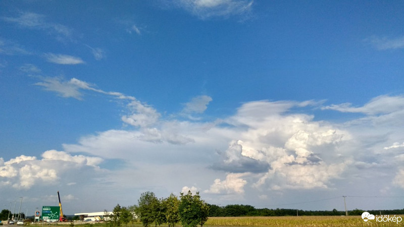 Észlelési fényképek