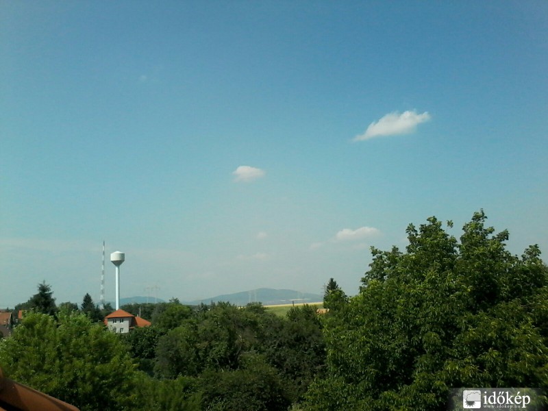 Észlelési fényképek