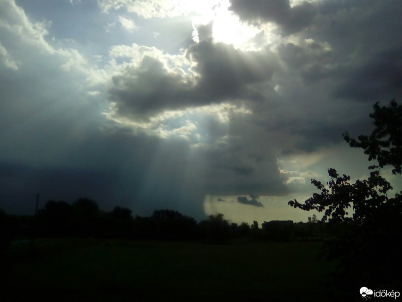 Észlelési fényképek