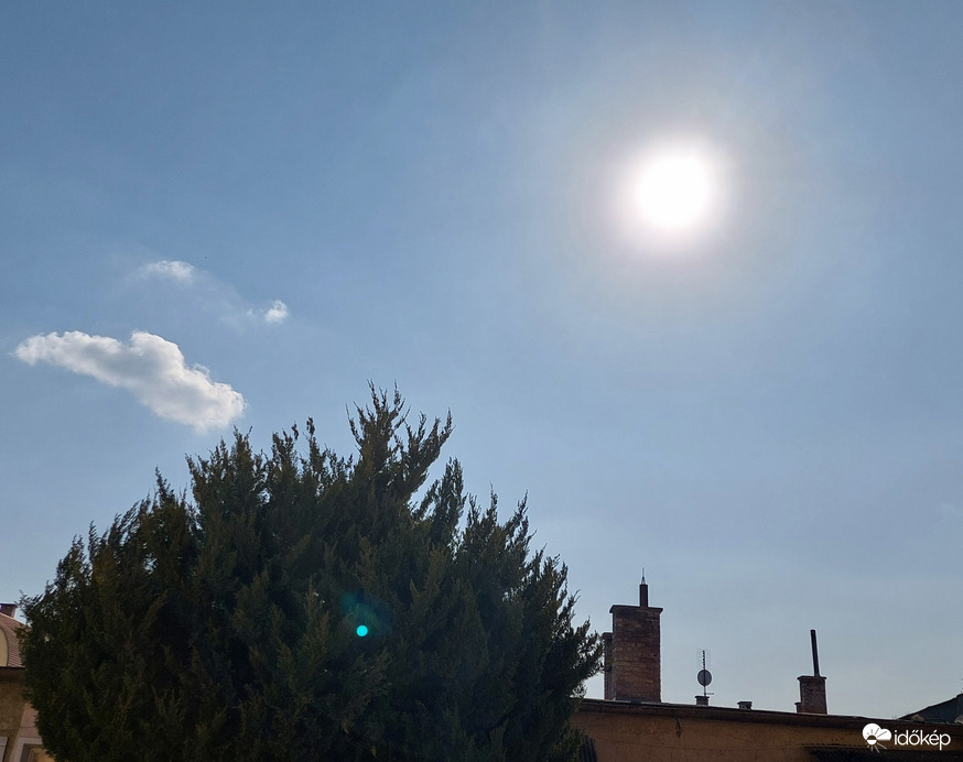 Észlelési fényképek