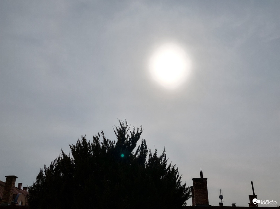 Észlelési fényképek