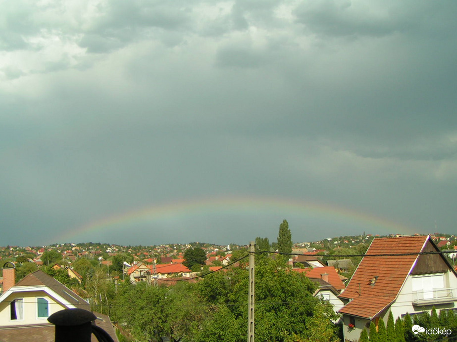 Lapos szivárvány Érden