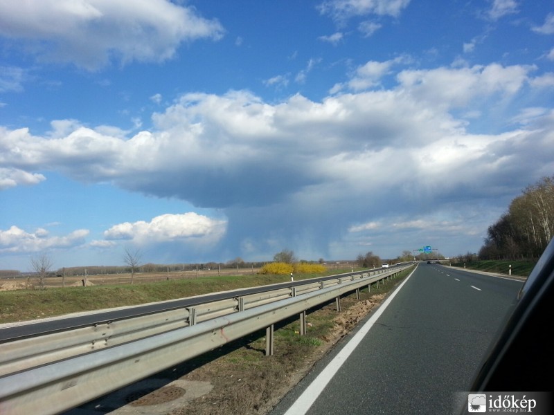 Észlelési fényképek