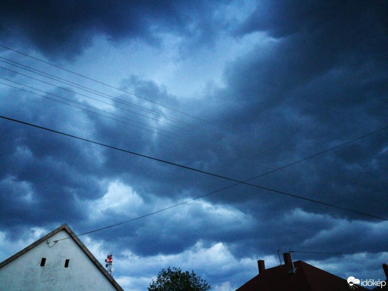 Észlelési fényképek