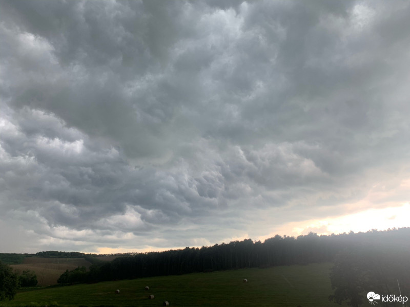 Észlelési fényképek