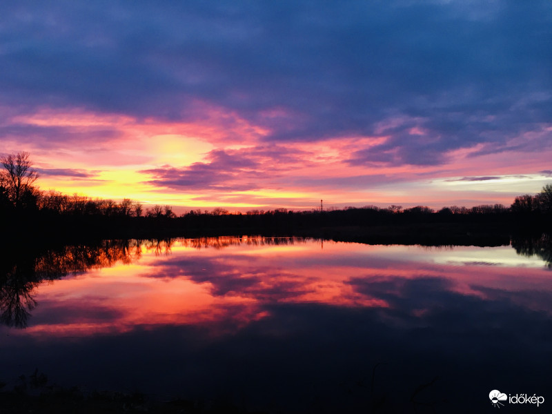 Mai naplemente Tiszalökön
