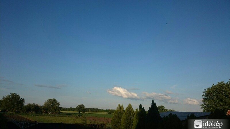 Észlelési fényképek