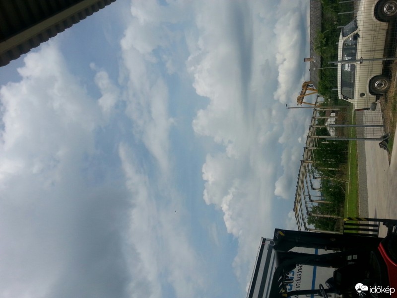 Észlelési fényképek