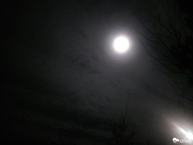 Észlelési fényképek