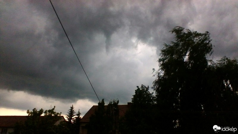 Észlelési fényképek