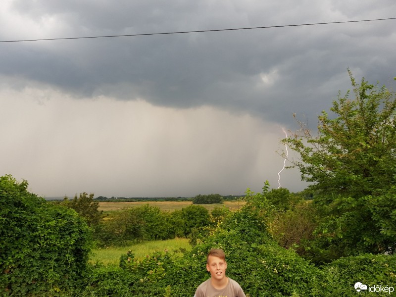 Észlelési fényképek