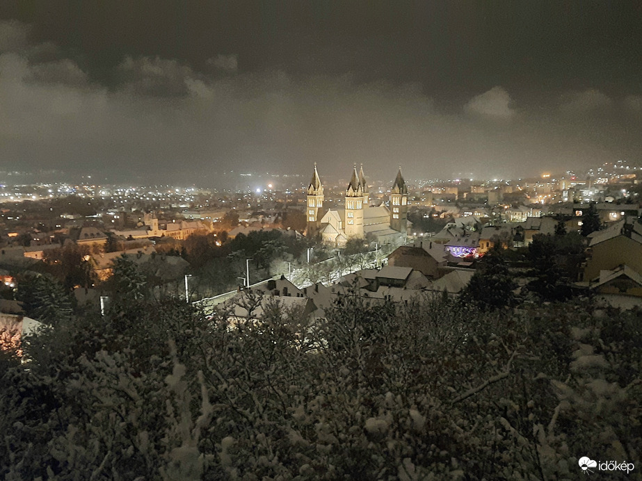 Esti tél Pécsett