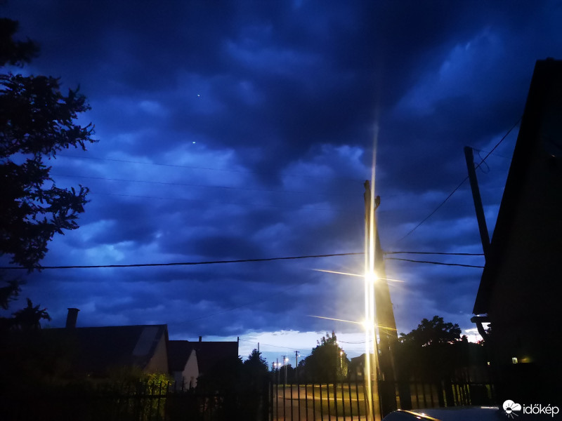 Észlelési fényképek