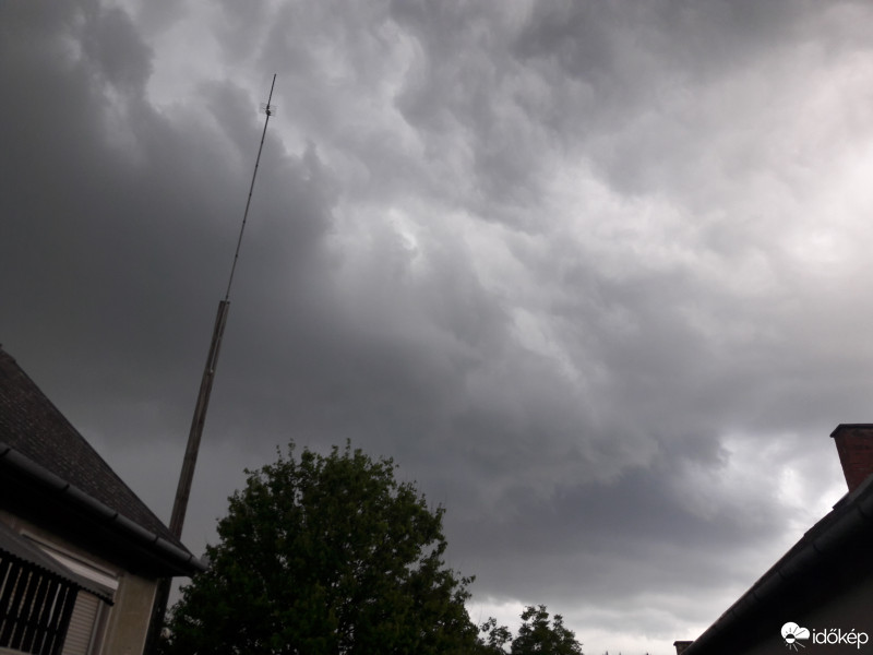 Észlelési fényképek