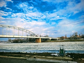 A zajló Tisza Szegeden